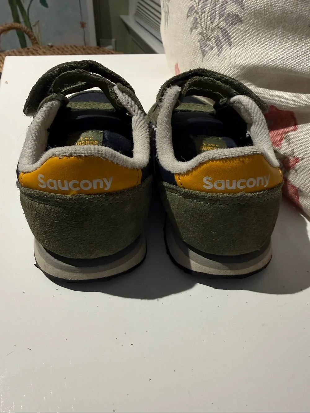 Saucony easy off